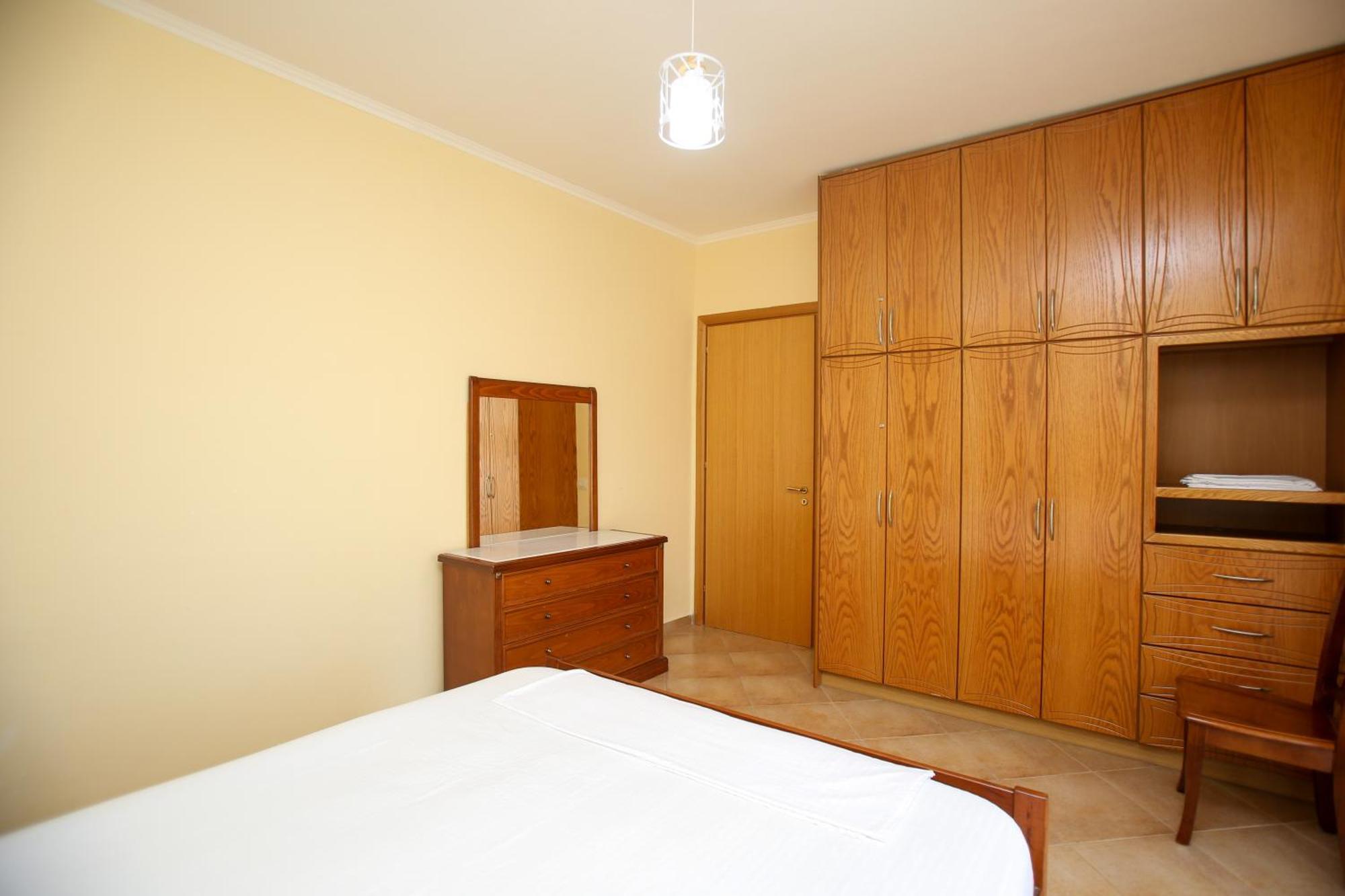 Fm 3 Apartament *
