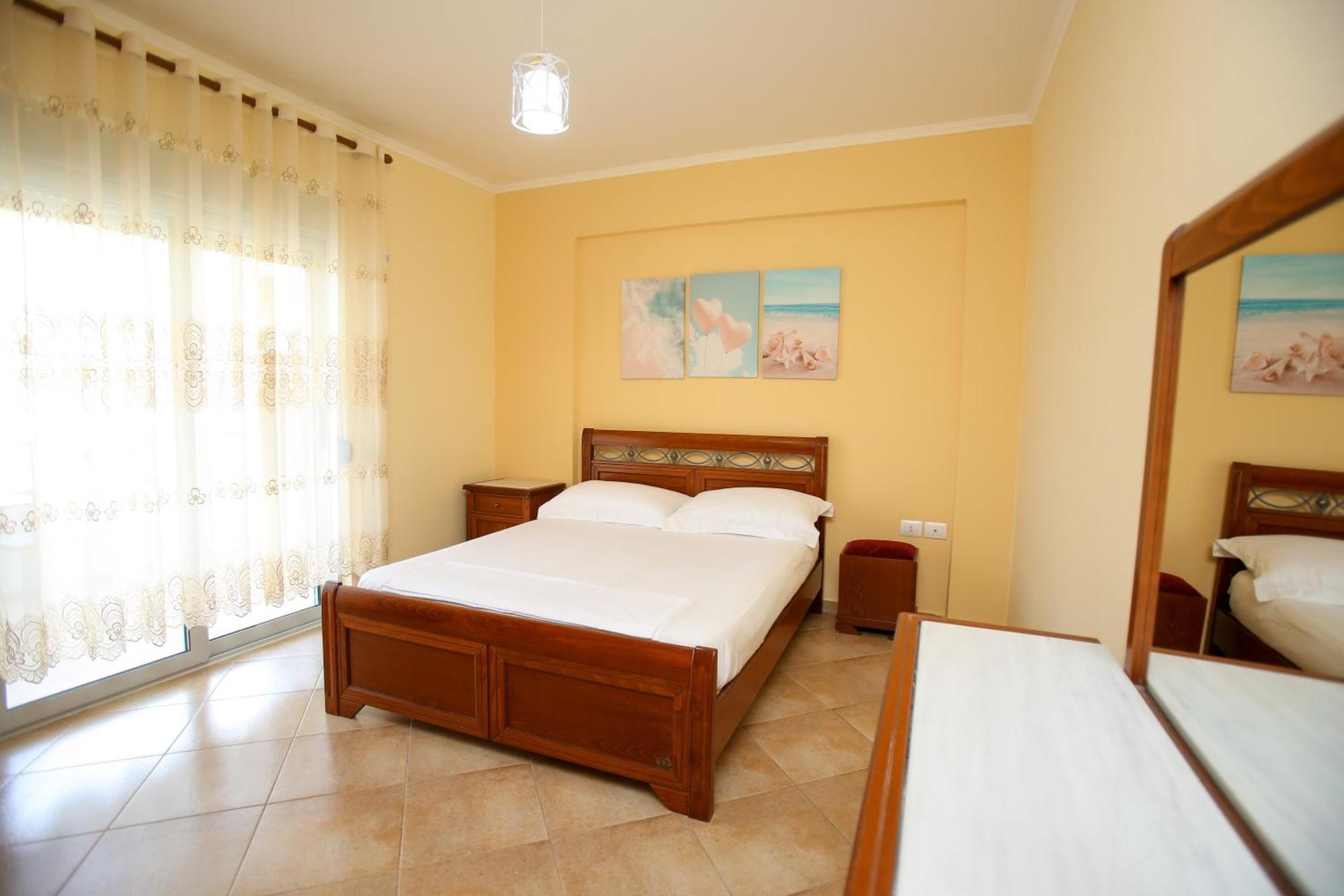 Fm 3 Apartament *